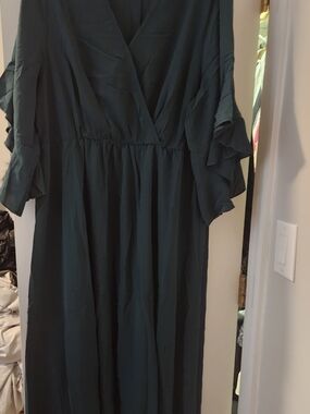 Elegant Deep Green Ruffled Sleeve Maxi Dress - Women's 2XL
